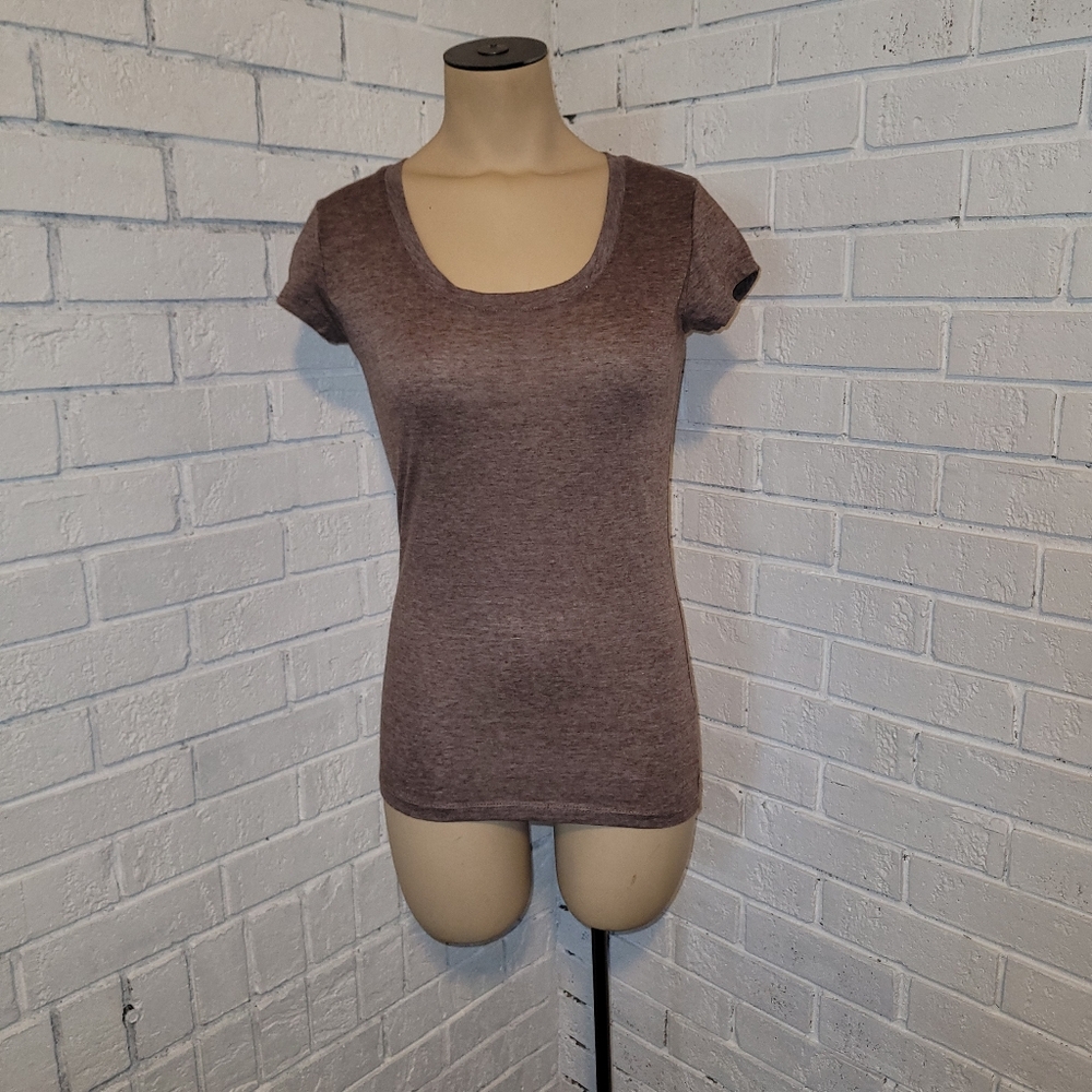 Active Basic Women's Brown Short Sleeve T-Shirt Size M